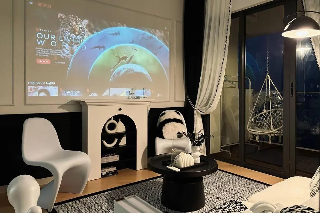 Dooga Ins-Cocohouse L17 Seaview Projector 1-6 Pax Apartment Johor Bahru Malaysia