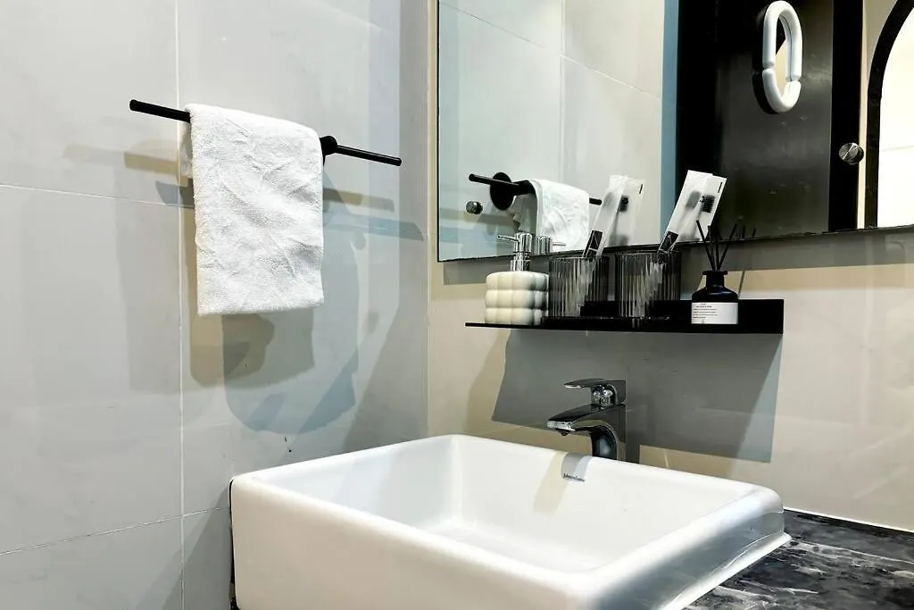 Dooga Ins-Cocohouse L17 Seaview Projector 1-6 Pax Apartment Johor Bahru